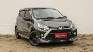 Jual bekas TOYOTA AGYA GR 1.2 AT 2022 ABU,lokasi di Jawa Barat