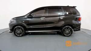 Jual bekas Toyota Avanza 1.5 Veloz MT 2021 Hitam,lokasi di Kota Jakarta Utara