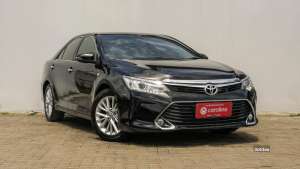 Jual bekas TOYOTA CAMRY V 2.5 AT 2017 HITAM,lokasi di Jawa Barat
