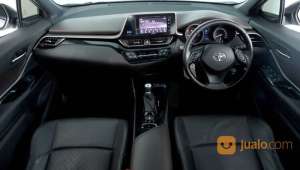 Jual bekas Toyota CHR HV Hybrid AT 2019 Putih,lokasi di Kota Tangerang Selatan