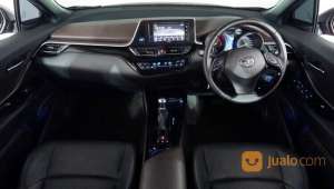 Jual bekas Toyota CHR HV Hybrid AT 2019 Merah,lokasi di Kota Jakarta Selatan