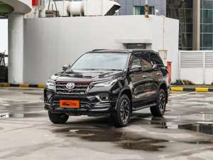 Jual bekas Toyota Fortuner VRZ TRD 2.4 2020 Facelift,lokasi di 