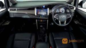 Jual bekas Toyota Innova 2.4 V MT 2018 Silver,lokasi di Kota Bekasi