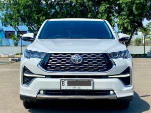 Jual bekas Toyota Innova Zenix V 2025 Putih,lokasi di Jawa Barat