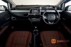 Jual bekas Toyota Sienta Q AT 2017 Coklat,lokasi di Kota Bekasi