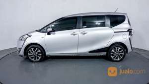 Jual bekas Toyota Sienta V MT 2017 Silver,lokasi di Kota Jakarta Selatan