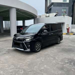 Jual bekas Toyota Voxy 2.0 - 2019 Matic AT,lokasi di Jakarta DKI
