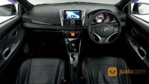 Jual bekas Toyota Yaris S TRD Sportivo AT 2016 Abu-Abu,lokasi di Kota Denpasar