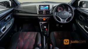 Jual bekas Toyota Yaris S TRD Sportivo MT 2015 Silver,lokasi di Kota Yogyakarta
