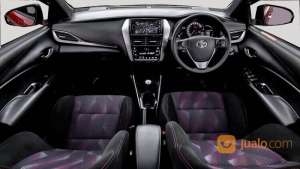 Jual bekas Toyota Yaris S TRD Sportivo MT 2018 Merah,lokasi di Kota Surabaya