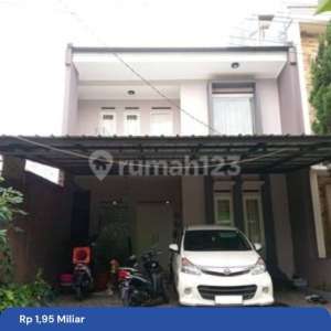 Turun Harga Rumah Bagus Di Cikutra Cluster Aman Nyaman Banget , tersedia melalui melalui situs Rumah123