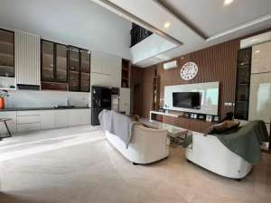 Turun Harga Rumah di Alam Sutera 2 lantai - Semi Furnished, Swimming Pool , tersedia melalui melalui situs Olx