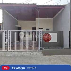 Unit Terbatas Rumah Full Renovasi Bisa KPR di Bulevard Hijau Kota Harapan Indah Bekasi , tersedia melalui melalui situs Rumah123