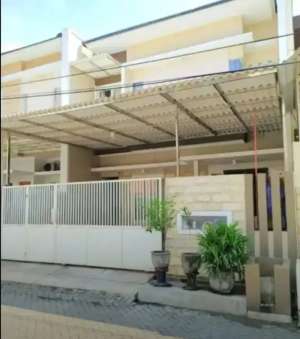 URGENT LAKU Manyar Tirtoasri Tirtoyoso Minimalis dua lantai , tersedia melalui melalui situs Olx