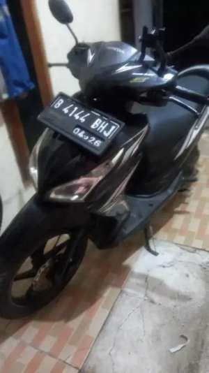 Jual bekas Vario injeksi 110cc,lokasi di Pasar Kemis