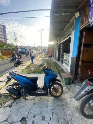 Jual bekas vario led new 150 2020,lokasi di Matraman