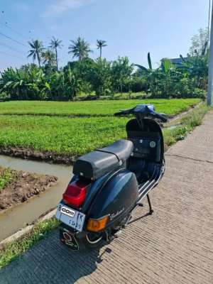 Jual bekas VESPA EXCLUSIVE 1990,lokasi di Benda