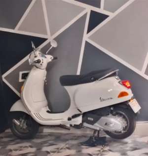 Jual bekas Vespa Matic LX 125CC,lokasi di Katapang
