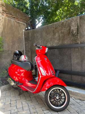 Jual bekas Vespa sprint 150 abs 2022,lokasi di Jakarta Pusat