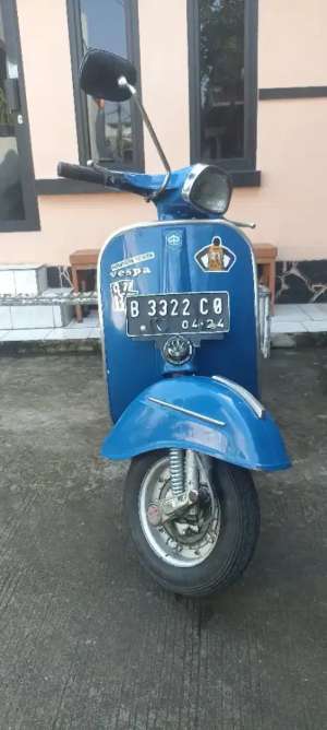 Jual bekas Vespa super tahun 1979 istimewa,lokasi di Bekasi Timur