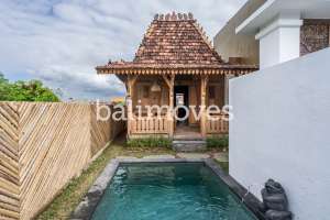 Vila Satu Kamar Tidur Bergaya Joglo dengan Pemandangan Sawah di Renon , tersedia melalui melalui situs Olx