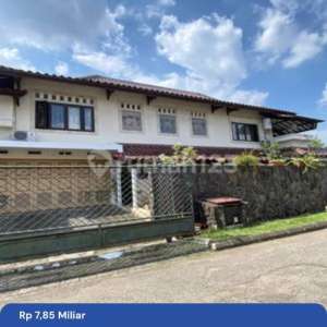 Villa Delima Lebak Bulus Rumah Mewah Dijual Cepat Rumah Semi Furnished Bagus SHM - Sertifikat Hak Milik di Villa Delima, Lebak Bulus , tersedia melalui melalui situs Rumah123