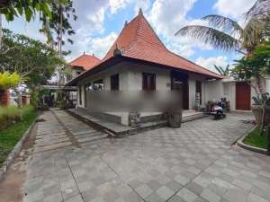 Villa mewah view sawah yang menawan di Ubud, 3 kamar tidur , tersedia melalui melalui situs Olx