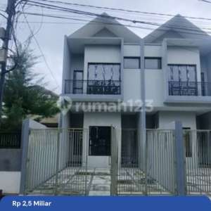 Wilson Rumah 2 Lantai Bangunan Full Bata Merah Di Meruya Kav Dki , tersedia melalui melalui situs Rumah123