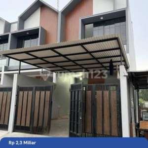 Wilson Rumah 2 lantai siap huni di meruya kav dki , tersedia melalui melalui situs Rumah123