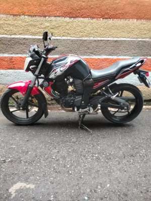 Jual bekas yamaha byson taun 2014,lokasi di Antapani (Cicadas)