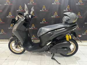 Jual bekas yamaha lexi 125 abs 2021,lokasi di Makasar