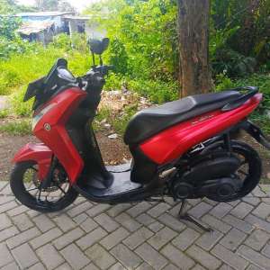Jual bekas YAMAHA LEXI VVA 2018 MULUS NORMAL LENGKAP,lokasi di Semarang
