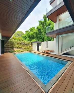 Ada Pool, Lift. Di Komplek. Rumah Jagakarsa Dijual. Furnished. NEGO , tersedia melalui melalui situs Olx
