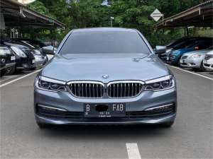 Jual bekas BMW 520i G30 AT 2020,lokasi di Jakarta DKI