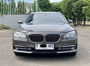 Jual bekas BMW 730 Li 2013,lokasi di Jakarta DKI