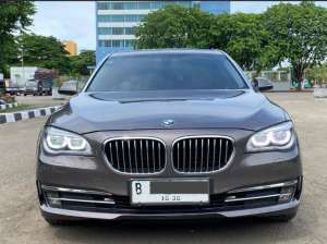 Jual bekas BMW 730 Li 2013 Coklat,lokasi di Jawa Barat