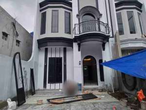BRAND NEW Jl. Manggis Jagakarsa Jakarta Selatan Rumah 2 Lantai Siap Huni SHM IMB 2,4 M Nego , tersedia melalui melalui situs Olx