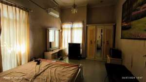 BUC Rumah Dharmahusada cocok utk Tempat Tinggal Kantor Homestay Inves , tersedia melalui melalui situs Olx