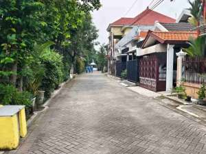 CIPTA MENANGGAL BAWAH PASARJual Rumah Lebar 10 dekat POLDA A.YANI , tersedia melalui melalui situs Olx