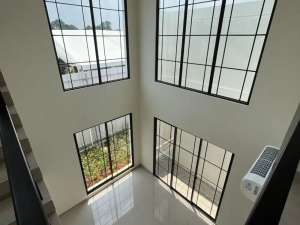 CLUSTER BELLEFONT EAST RUMAH MEWAH TERBARU FREE PPN HARGA START 4,3 M-AN , tersedia melalui melalui situs Olx