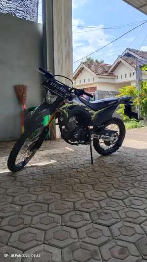 Jual bekas crf 2021 low km motor ada 2 unit,lokasi di Puri