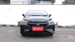 Jual bekas DAIHATSU AYLA M 1.0 MT 2024 HITAM,lokasi di Jawa Barat