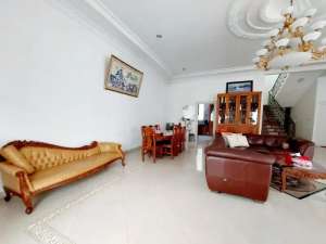 Di Jual Rumah Mewah di Camar Pik jakarta , tersedia melalui melalui situs Olx