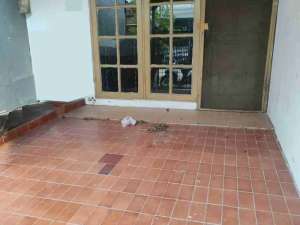 Di Jual Rumah Tua di Citra 1 Kalideres , tersedia melalui melalui situs Olx