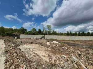 di jual tanah bekas pabrik lokasi di Gambut, tersedia melalui melalui situs Olx