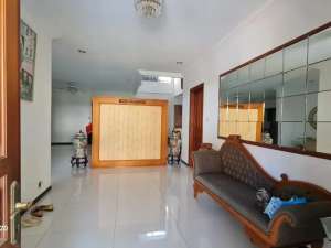 DIJUAL CEPAT LOKASI PERUMAHAN ELITE SURABAYA BARAT GRAHA FAMILY dkt Pakuwon mall , tersedia melalui melalui situs Olx