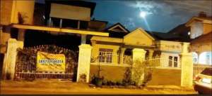 Dijual Cepat rumah 1,5 Lt open nego lokasi di Jl. Seruni A-75 RT. 063 RW.17  Bukit Lama, tersedia melalui melalui situs Olx