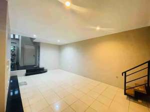 dijual jarang ada rumah siap huni di tatar jinggakartika kota baru parahyangan padalarang bandung , tersedia melalui melalui situs Olx