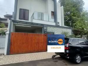 Dijual Rumah 2 Lantai Furnished di Komplek Jatiwaringin BekasiSHM , tersedia melalui melalui situs Olx