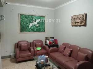 Dijual Rumah Asri Taman Kedoya Baru Jakarta Barat , tersedia melalui melalui situs Olx